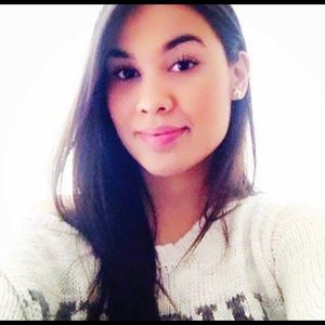 Meet your Posher, Maria